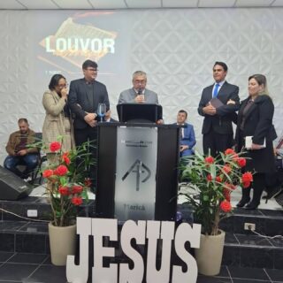 AD BELÉM PINDA MARICÁ 

Nossa gratidão ao Dirigente Alexandre Domingos e esposa Fernanda pela dedicação incansável nestes 20 meses.

Nossas boas vindas ao Dirigente Marcelo Rocha e esposa Vanessa.

Estiveram presentes Dirigente Alex Domingos, Coordenador EETAD Abner Moreira, Pastor Daniel Borges e Vereador Marco Mayor.