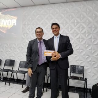 Celebramos hoje o aniversário do Dirigente Alexandre Domingos ao lado da esposa Fernanda.

27/08/2026
AD BELÉM PINDA MARICÁ

Também agradecemos ao Pastor Állen Valadares  Vaz por nos representar neste ato.

Estiveram presentes o Assessor Legislativo Ev Gesse Jr representando o Presidente da Câmara o Vereador Marco Mayor, como também o Dirigente Alex Domingos da AD BELÉM Bela Vista. 

Pastor Euclides Vaz Junior e irmã Licinha