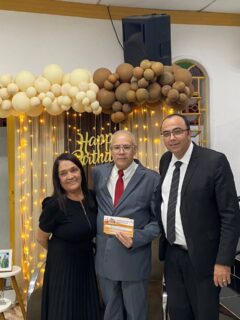 CELEBRAMOS HOJE o aniversário do Dirigente Pastor Benedito Carlos ao lado da esposa Pê.

AD BELÉM PINDA 
PARQUE DAS NAÇÕES 
05/05/2026

Desejamos saúde e paz 
PROVÉRBIOS 21.21
Parabéns!!!

Agradecemos ao Pastor Renato Melo por nos representar neste ato e também pela presença do Dirigente Élcio, de VILA RICA, além dos representantes dos Dirigentes de BETA e BAIRRO DAS CAMPINAS.

Registramos ainda a presença do Assessor Legislativo Pastor Carlos Daniel representando o Vereador Marco Mayor.

Pastor Euclides Vaz Junior e irmã Licinha