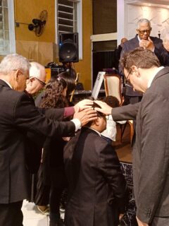 Culto de Domingo.

Seu lugar é aqui! 

.
.
.

#culto #domingo #pinda #adbelém