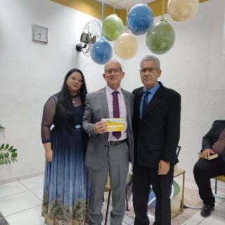 CELEBRAMOS o aniversário do Dirigente Genésio Augusto da Silva ao lado da esposa Grazi.

30/07/2026
AD BELÉM PINDA MANDU

PROVÉRBIOS 21.21
SAÚDE E PAZ 
PARABÉNS 

AGRADECEMOS ao Pastor Valter Braga por nos representar neste ato.

Representando o Vereador Marco Mayor, Presidente da Câmara Municipal, o Assessor Legislativo Ev Gessé Jr 

Também somos agradecidos pelas seguintes presenças:

Dirigentes de Congregação e 
José Ricardo 
Canuto
E Represente da AD BELÉM PINDA CRUZ PEQUENA 

Maestro Marcos Prudente e outros músicos da Orquestra da Sede

Além de obreiros do campo e suas esposas.

PASTOR EUCLIDES VAZ JUNIOR E IRMÃ LICINHA